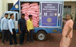 Akshaya Patra facilitating set up of field kitchen in Nepal