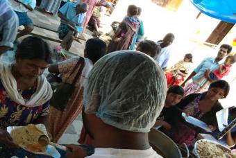 Akshaya Patra is continuously serving food to flood-affected people in Edathua